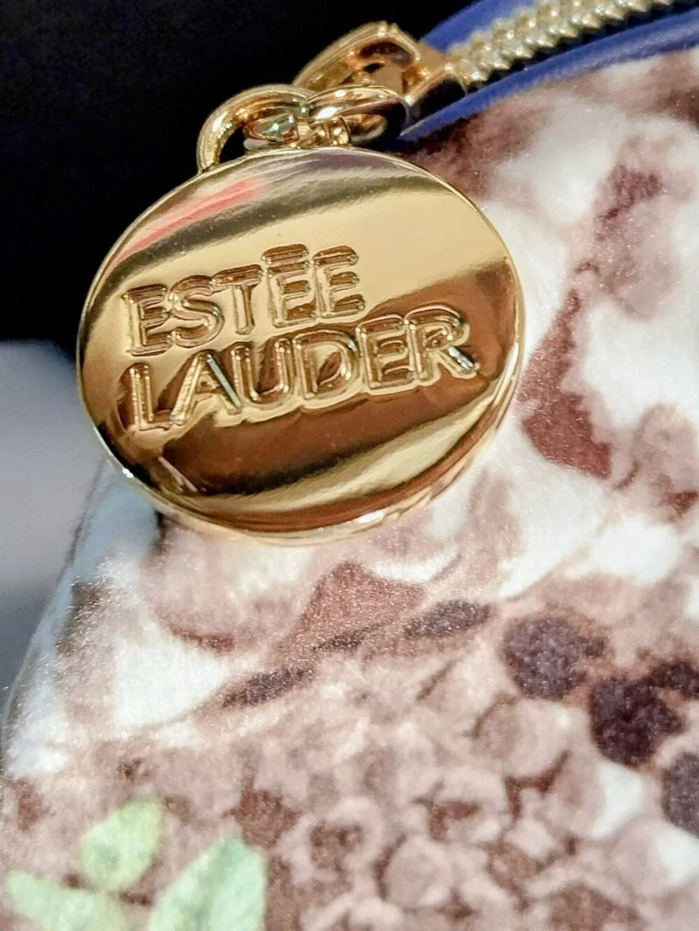 NWOT Estee Lauder Moth On Reptile Pattern Beautiful Cosmetic Bag
